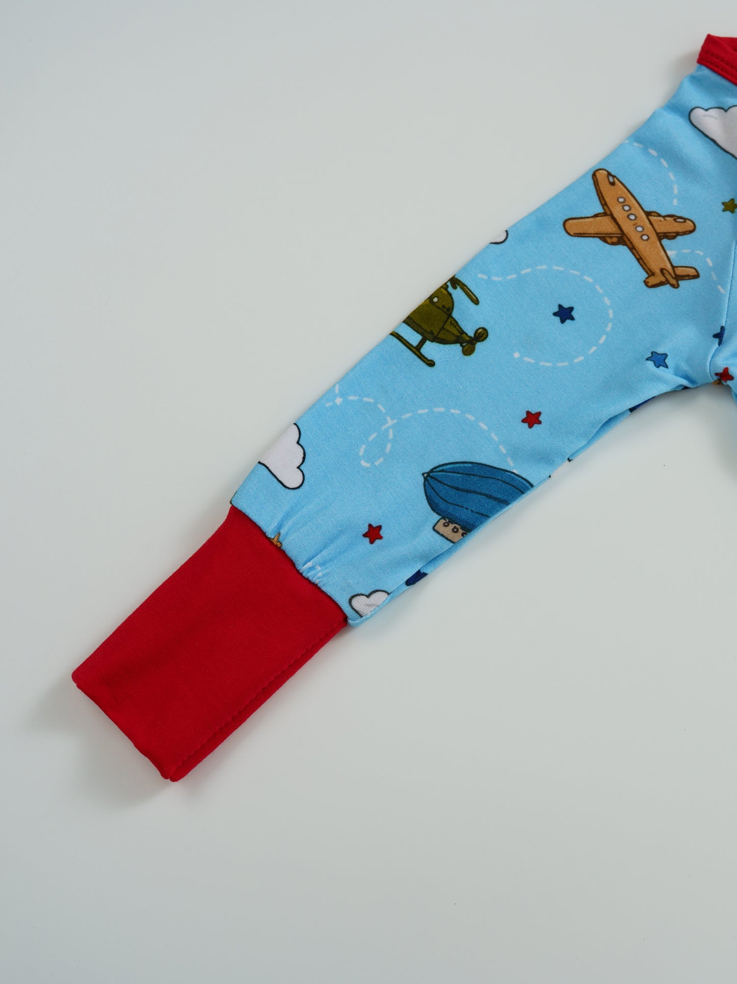 Little Aviators – Airplane Bamboo Zipper Sleeper – With Grippers