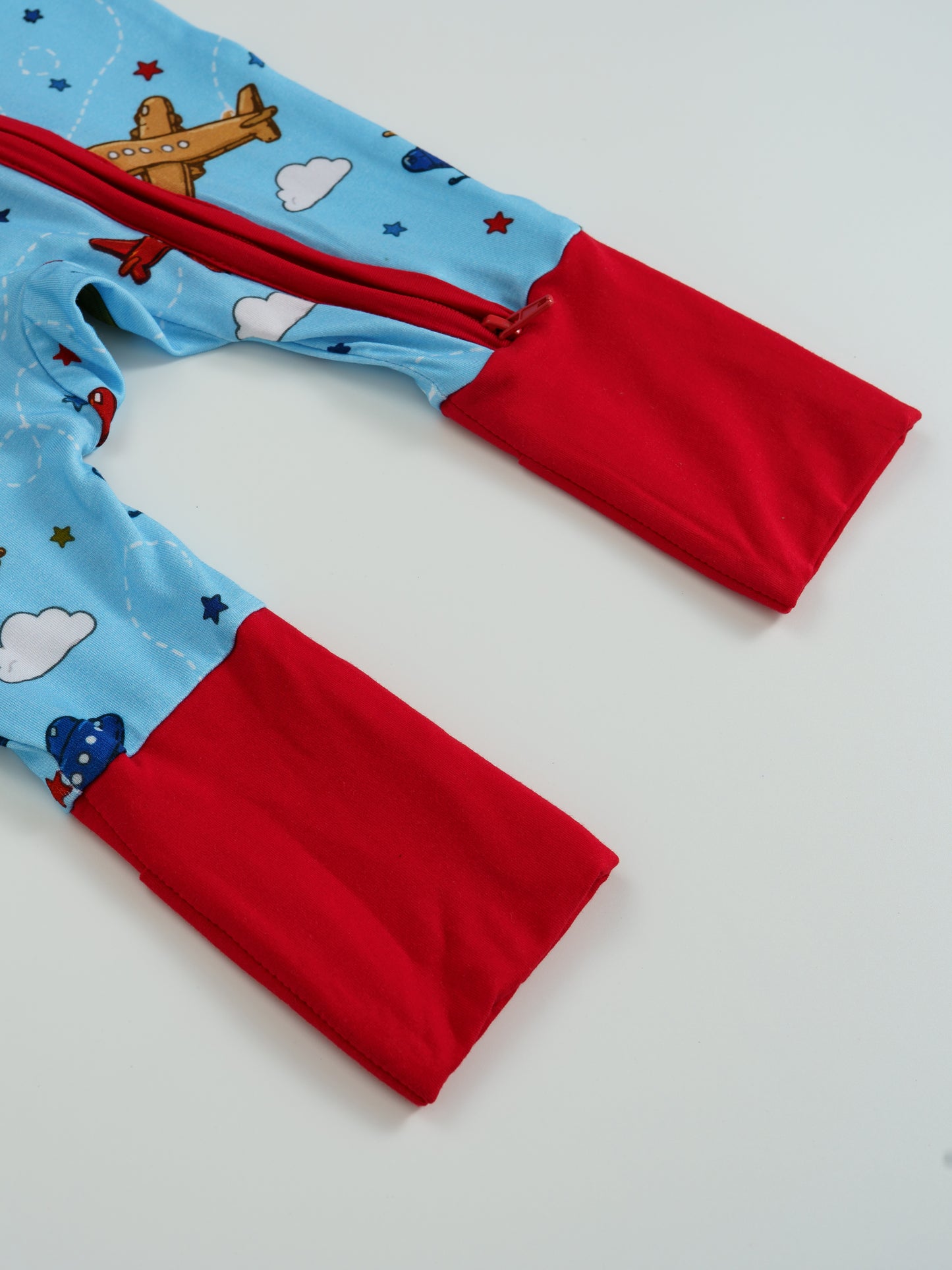 Little Aviators – Airplane Bamboo Zipper Sleeper – Without Grippers