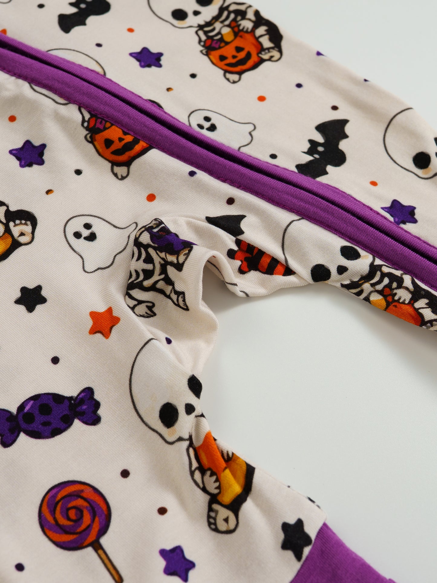 Spooky Snuggles – Halloween Bamboo Zipper Sleeper – With Grippers