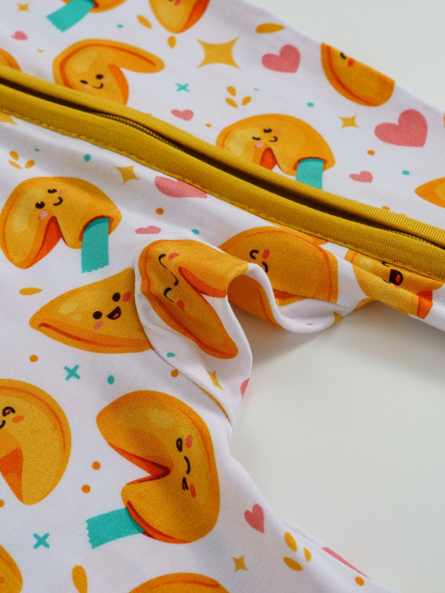 Fortune Cookies – Sweet Treat Bamboo Zipper Sleeper – Without Grippers