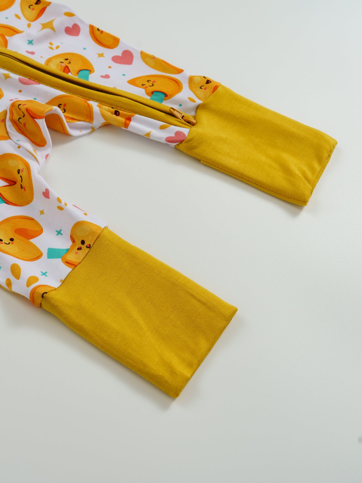 Fortune Cookies – Sweet Treat Bamboo Zipper Sleeper – Without Grippers