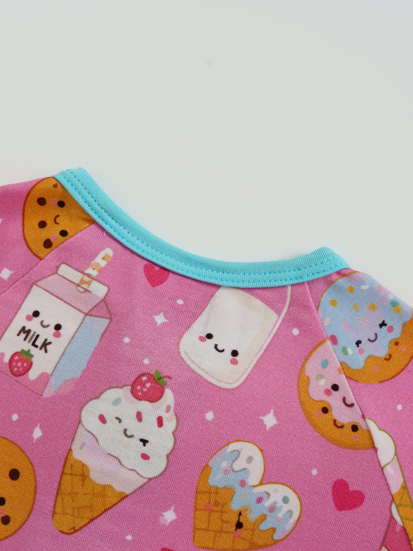 Donut Dreams – Sweet Treat Bamboo Zipper Sleeper – Without Grippers