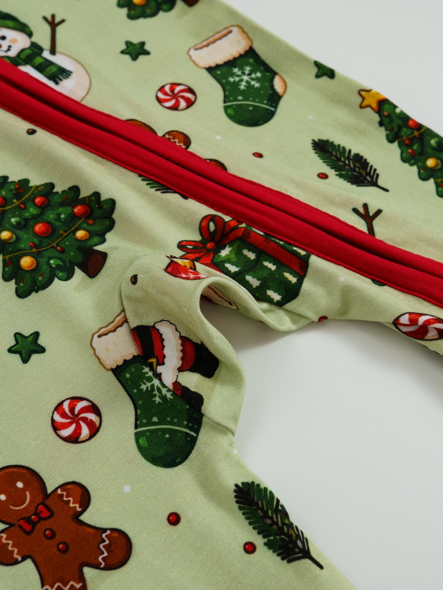 Gingerbread House – Christmas Bamboo Zipper Sleeper – Without Grippers