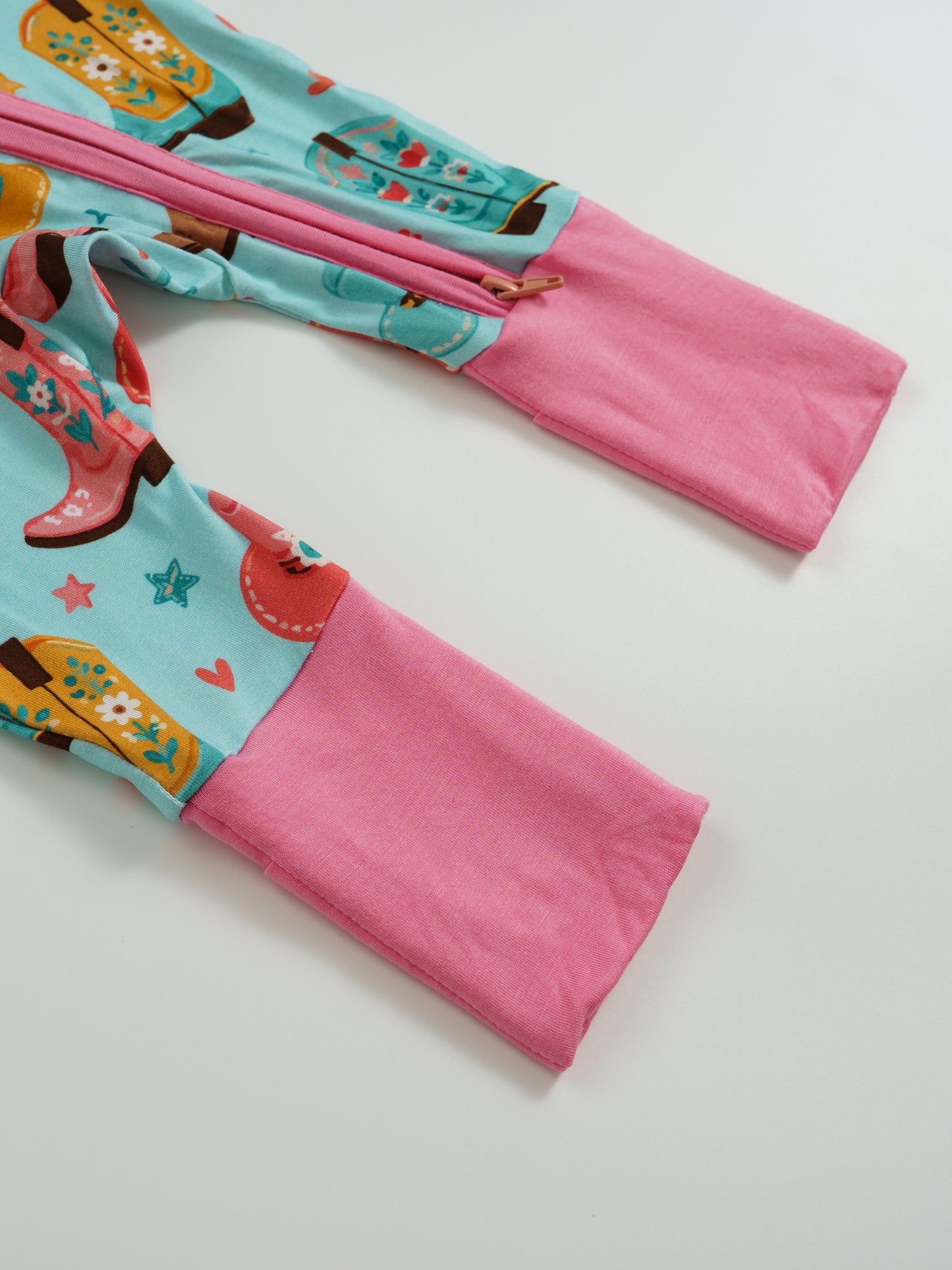 Cowgirl Cutie – Western Bamboo Zipper Sleeper – Without Grippers